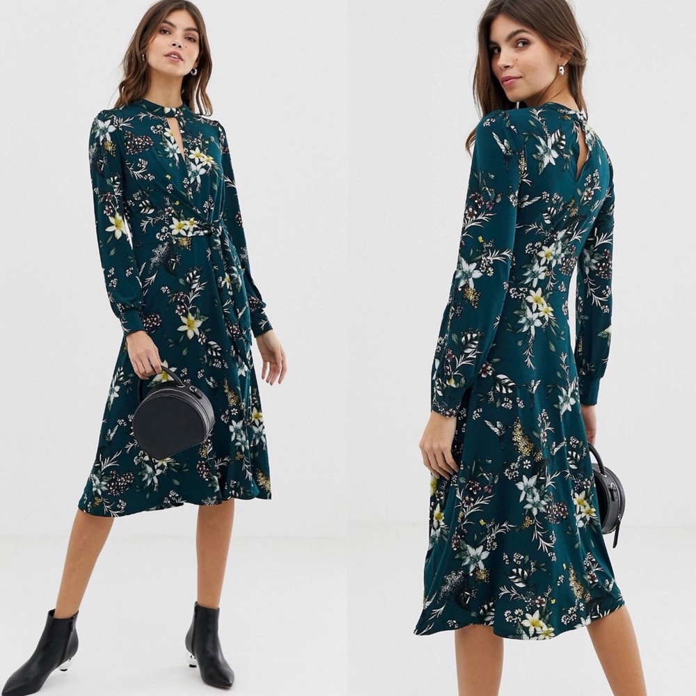 Oasis Midi Dress with Tie Side in Floral Print - Picture 1 of 4